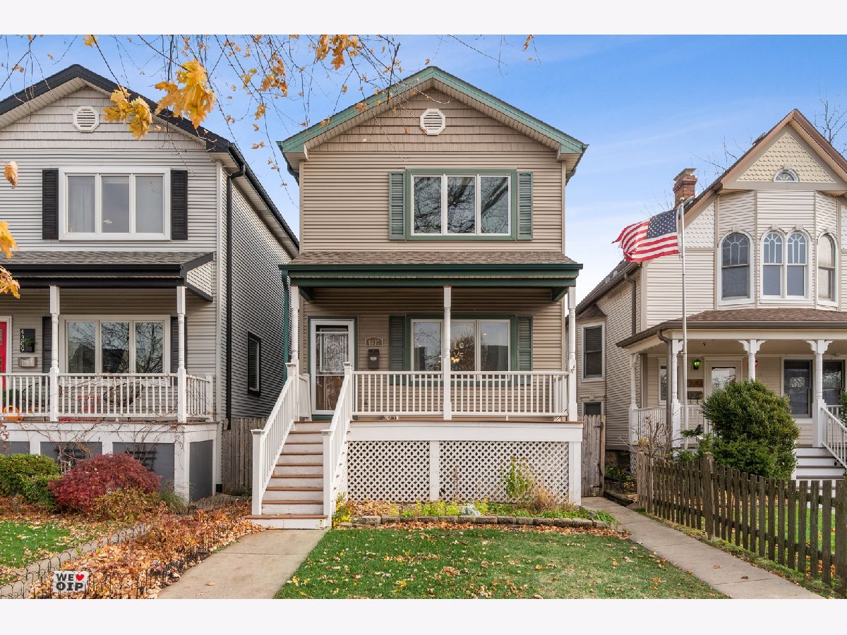 Homes & Condos & Townhomes Sold Old Irving Place Chicago Illinois, 4307 Lowell