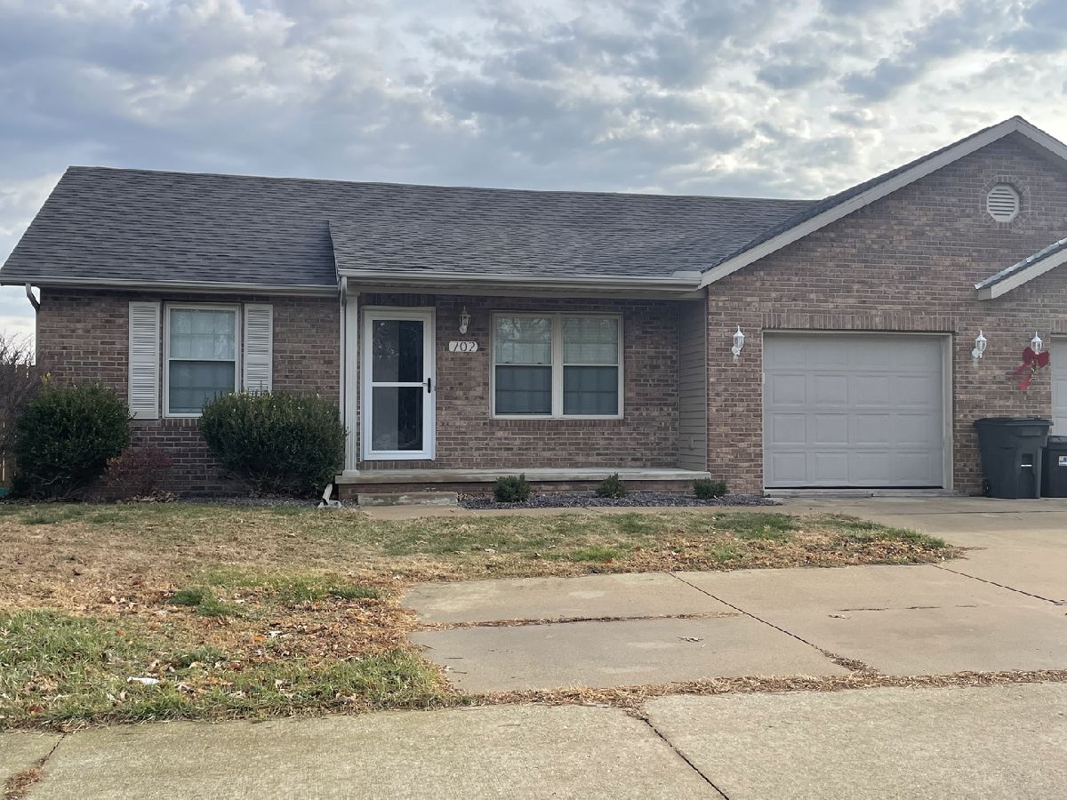  Sold Metamora Illinois, 702 Coal Bank