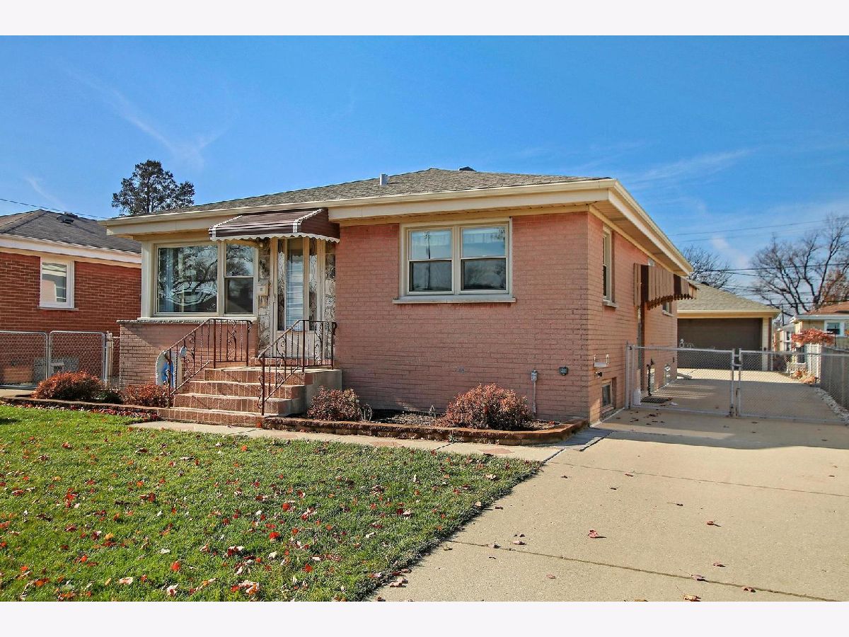 Homes & Condos & Townhomes Sold Brickman Norridge Illinois, 4812 Ozark