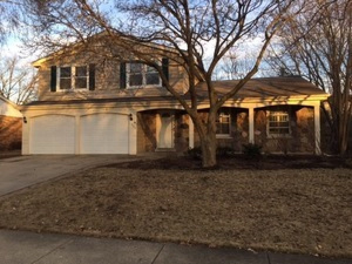 Homes Rented Indian Hill Naperville Illinois, 1536 Chippewa