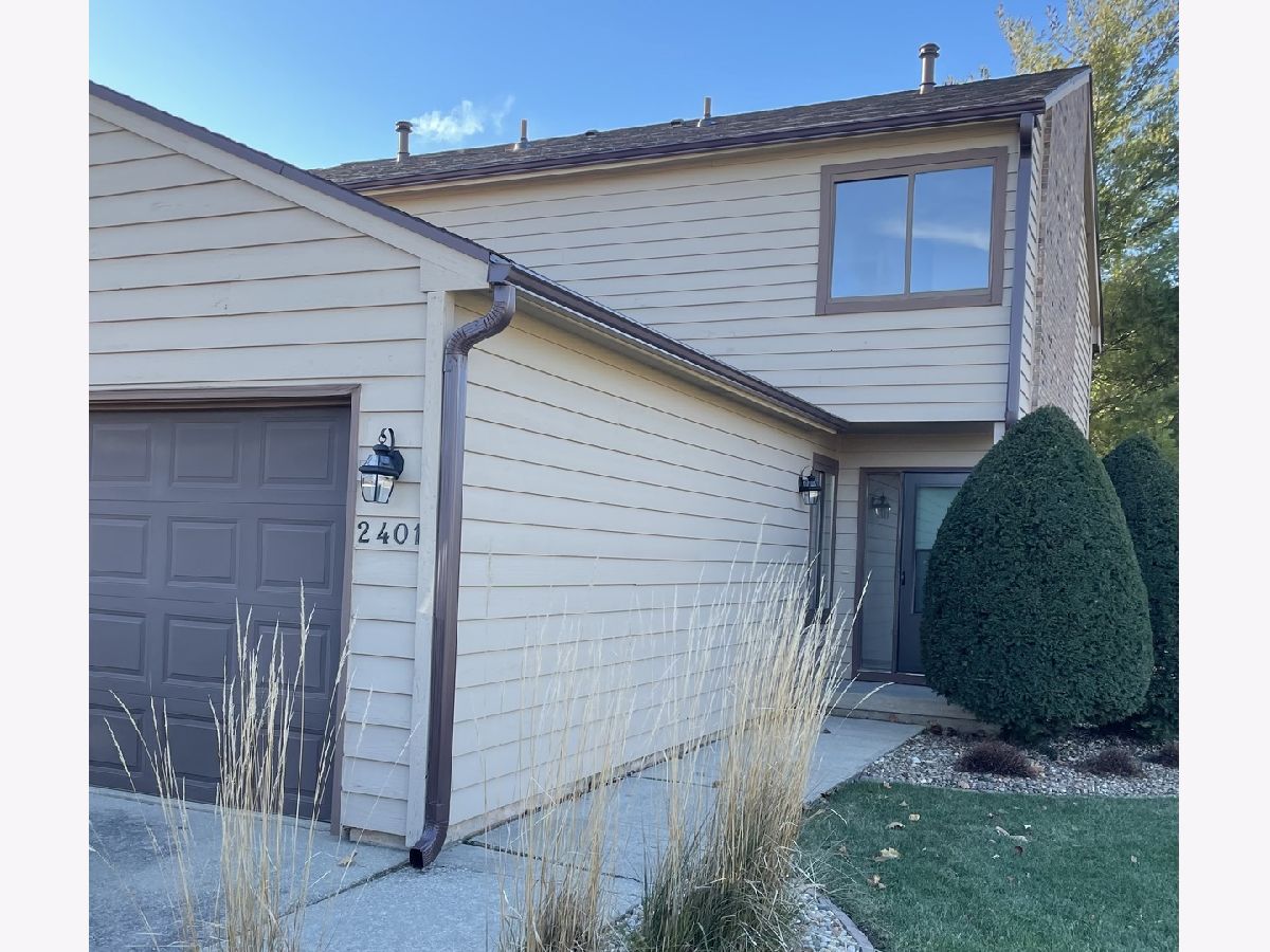 Condominiums & Homes Sold Morissey Park Champaign Illinois, 2401 Morrissey Park