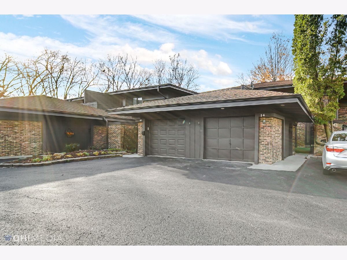 Townhomes Sold Palos Brook Palos Heights Illinois, 14 Cedar Creek