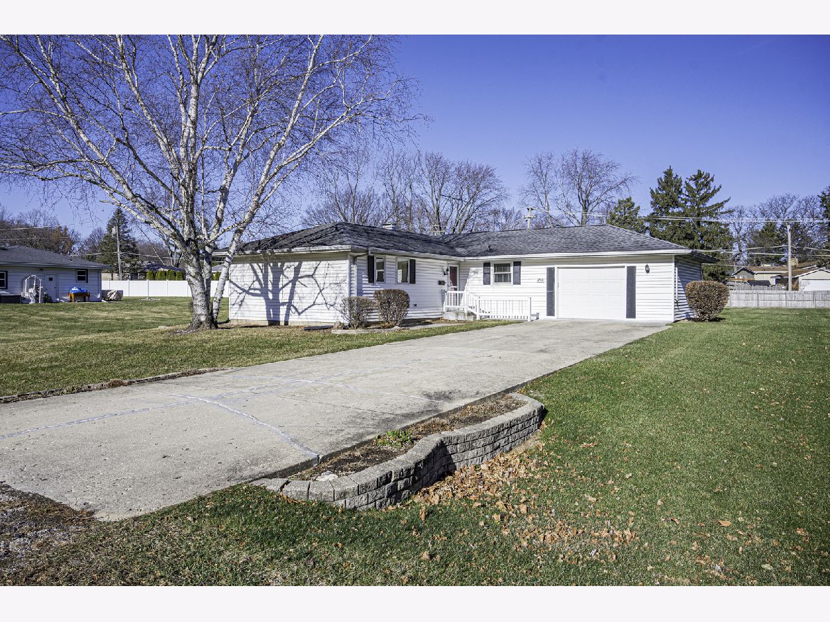 Homes Sold Cherry Hill Joliet Illinois, 2703 Lancaster