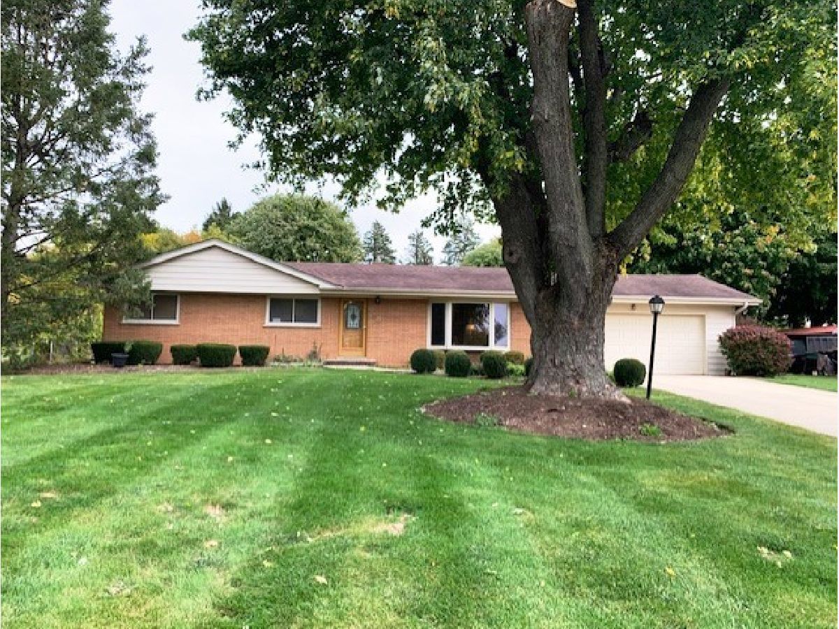 Homes Sold Almora Heights Elgin Illinois, 11N999 Almora