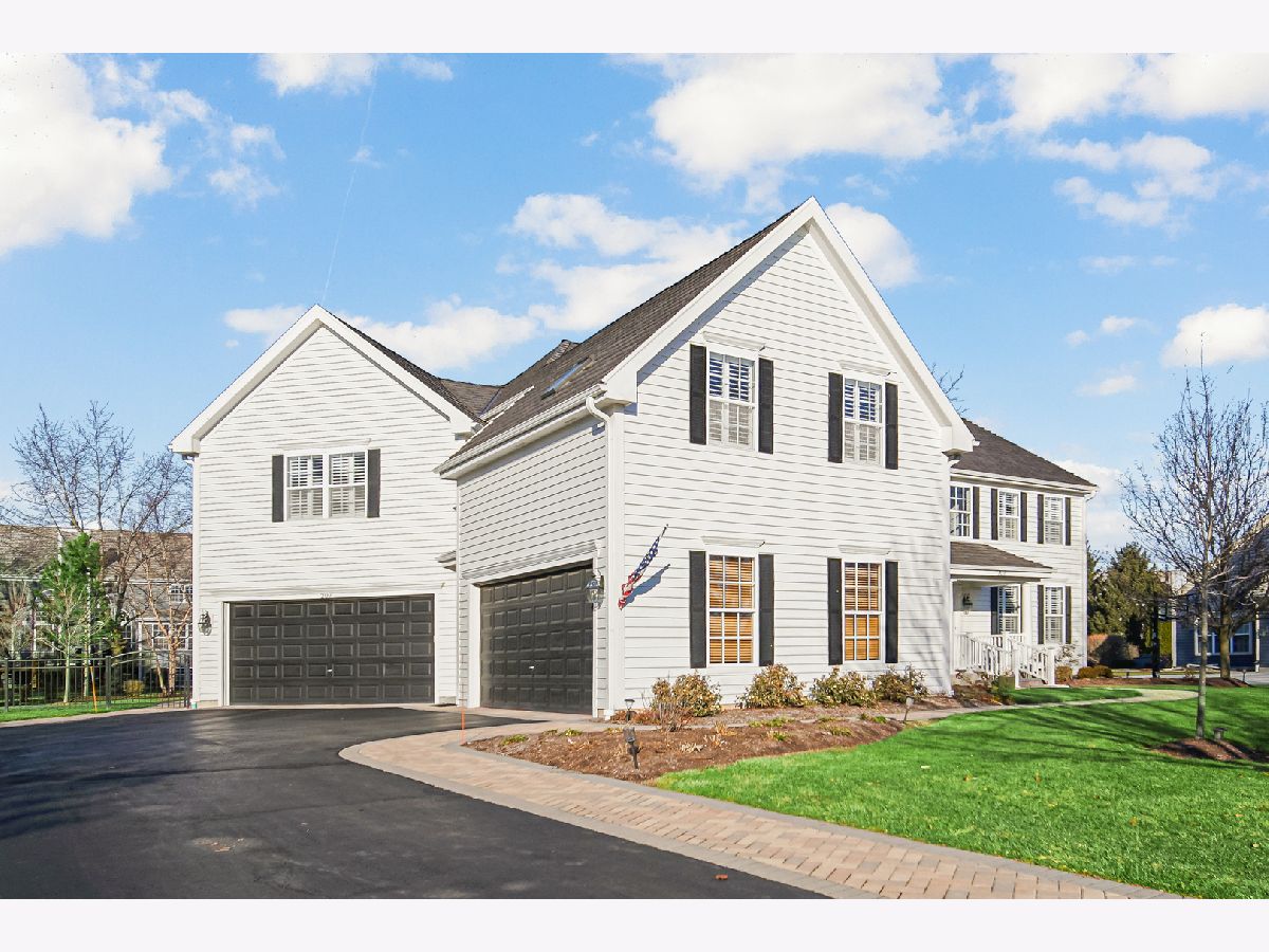 Homes Sold Hunters Farm Fox River Grove Illinois, 207 Saddle