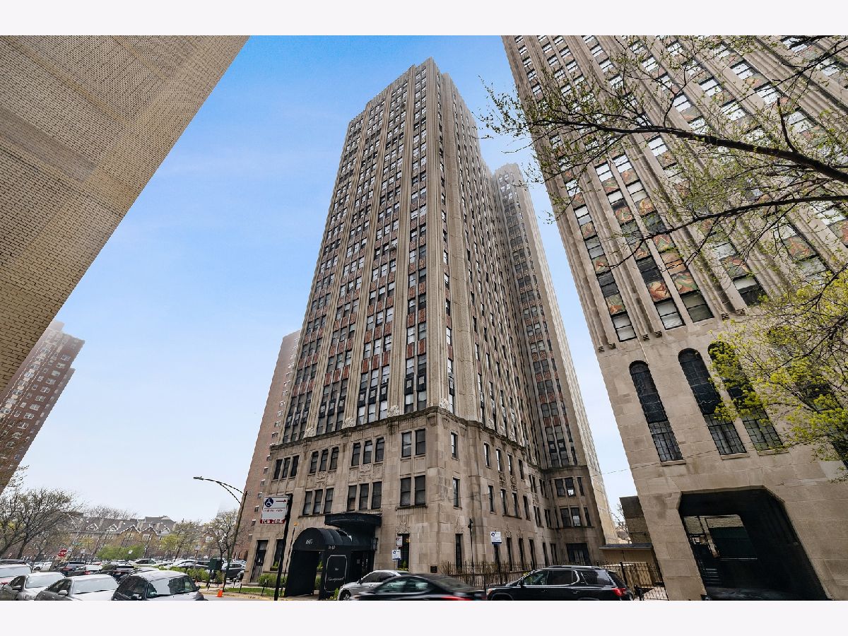 Condominiums Sold The Narragansett Chicago Illinois, 1640 50th