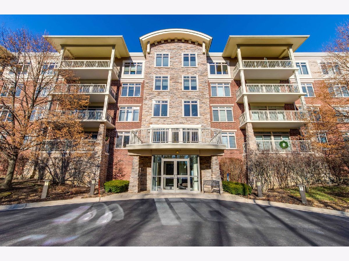 Condominiums Sold Rivers Edge Vernon Hills Illinois, 425 Benjamin