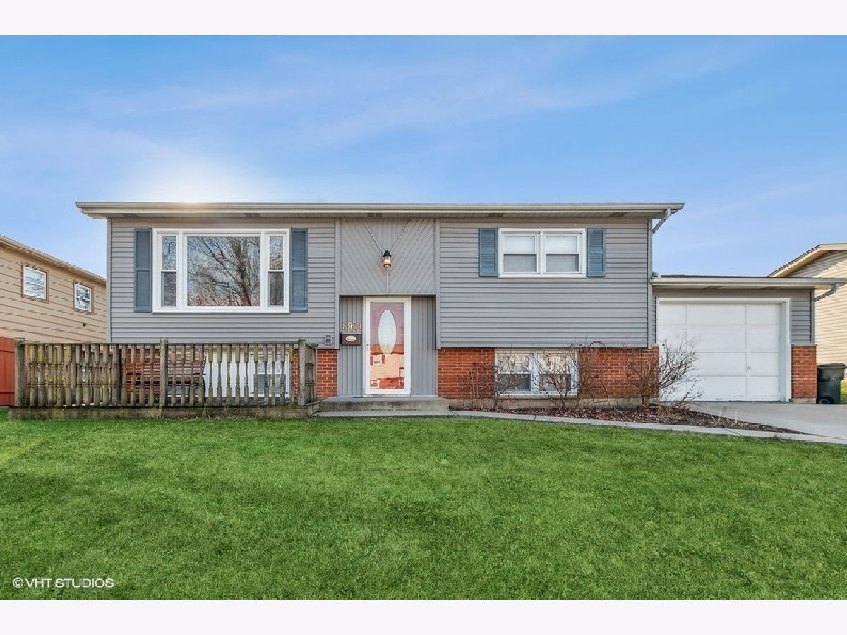 Homes Sold El Morro Oak Forest Illinois, 5901 Stuart