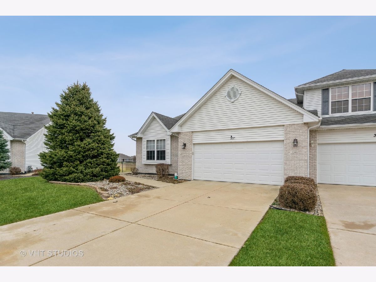 Homes & Townhomes Sold Eagles Landing Manteno Illinois, 337 White Hawk Way