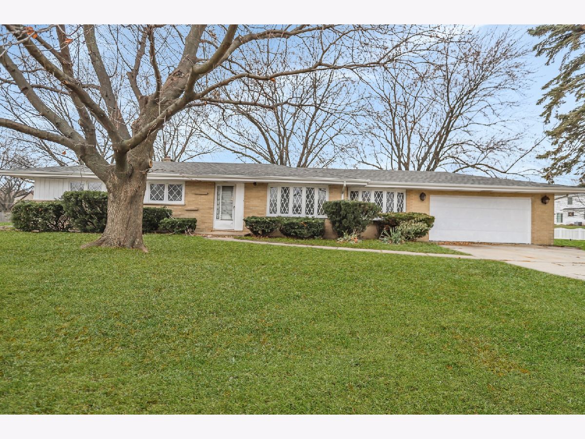 Homes Rented Sunset Hills Schaumburg Illinois, 1400 Plum Grove