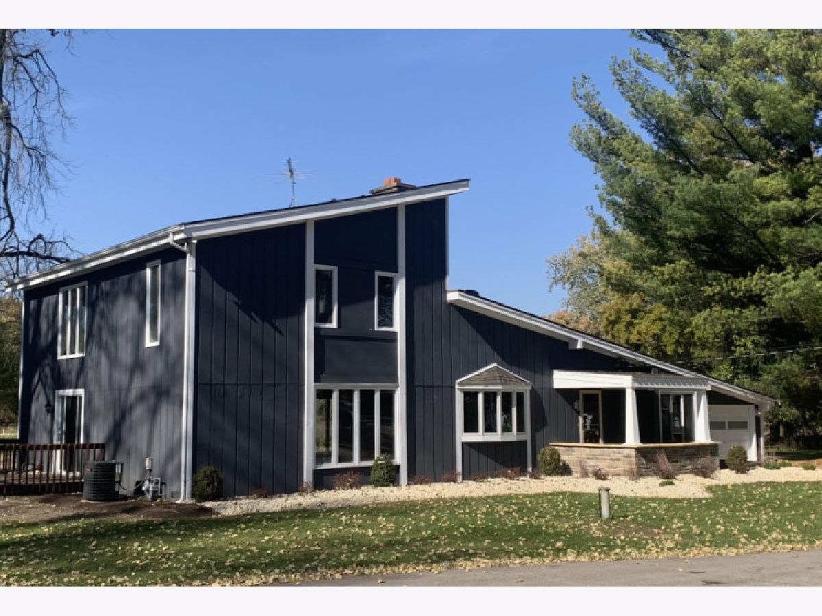 Homes Sold Orchard Heights Mchenry Illinois, 2211 Riverside