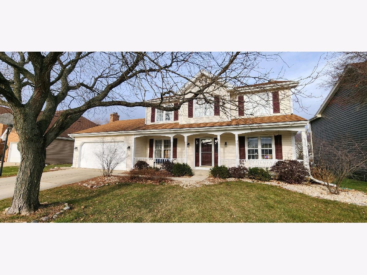 Homes Rented Fredericksburg Farm Winfield Illinois, 27W312 Churchill