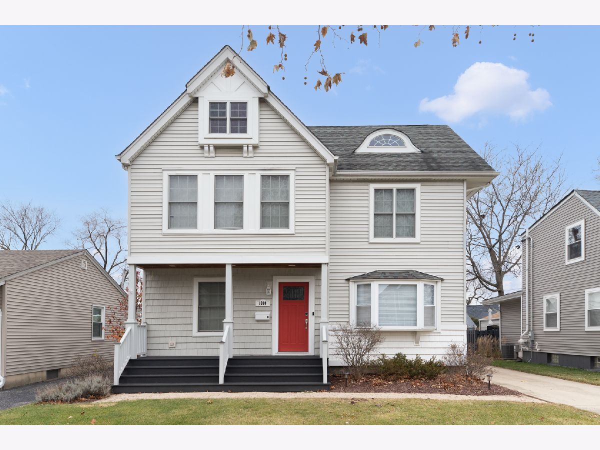 Homes Sold South Elmhurst Elmhurst Illinois, 1010 Swain