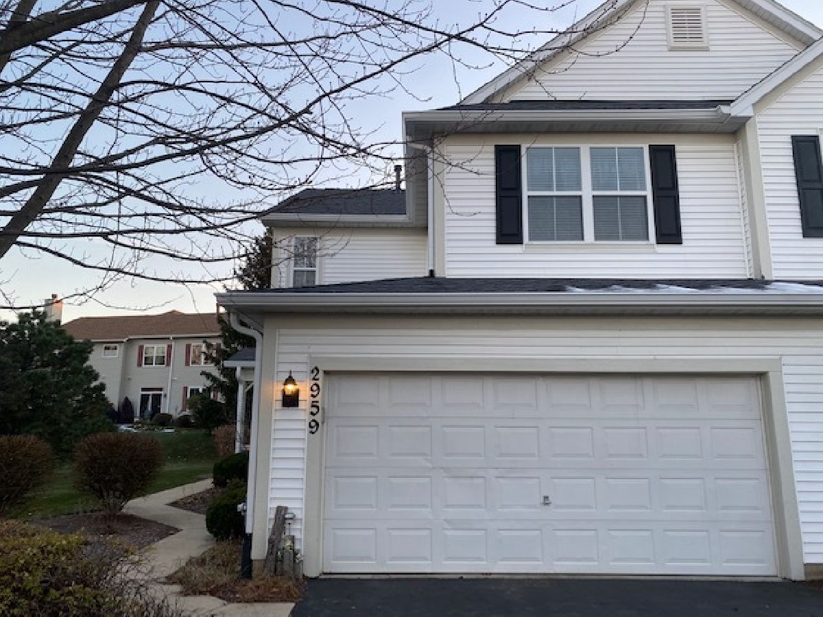 Townhomes & Condos & Homes Rented Harvest Hills St Charles Illinois, 2959 Hillsboro