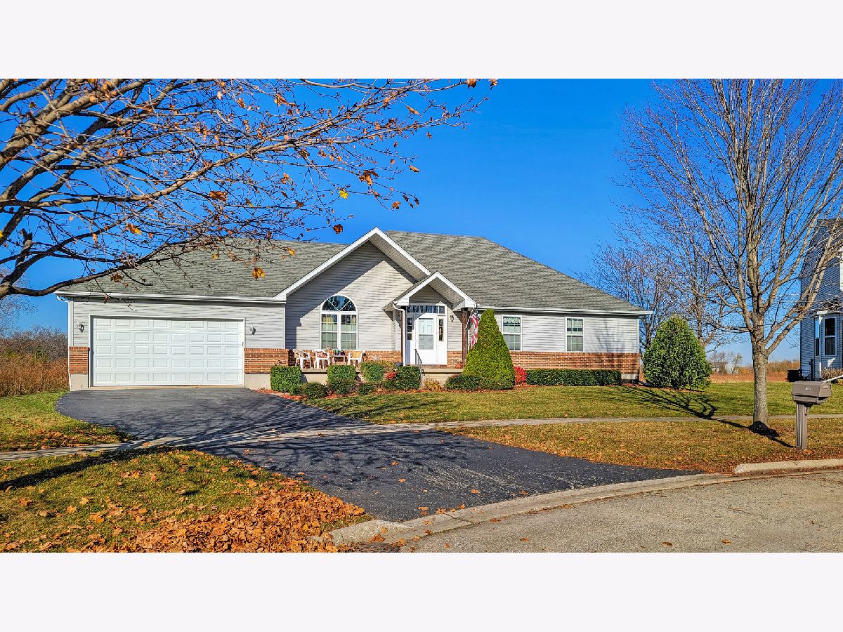 Homes Sold Oak Grove Crossing Harvard Illinois, 1409 Willow