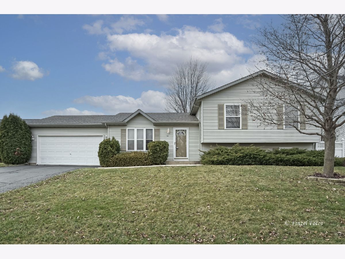 Homes Sold Overlook Point Dekalb Illinois, 1161 Quail Run