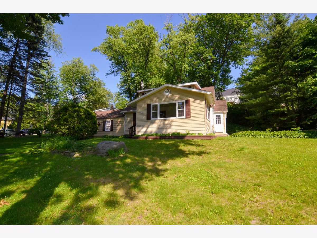  Rented Twin Lakes Wisconsin, 1106 Shore