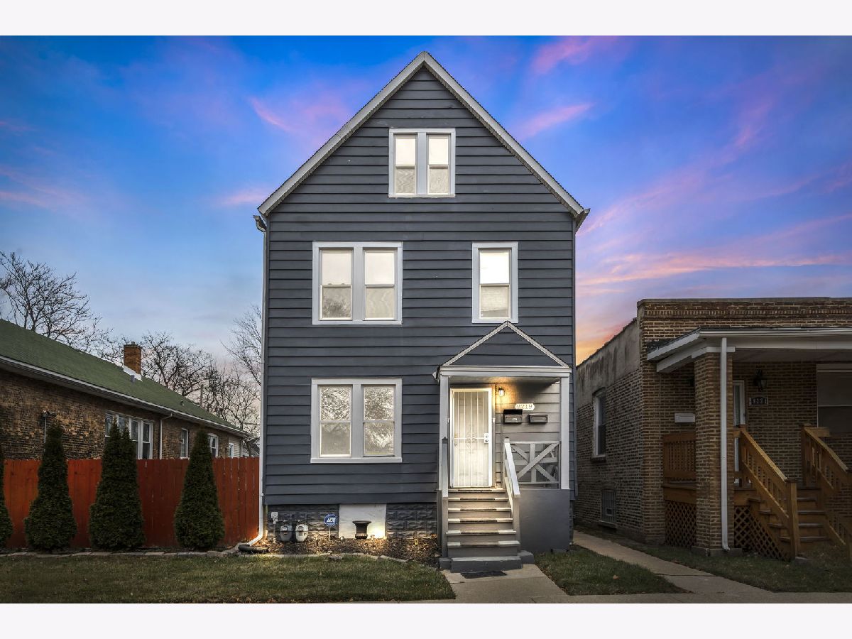 Rented Chicago Illinois, 9219 Greenwood