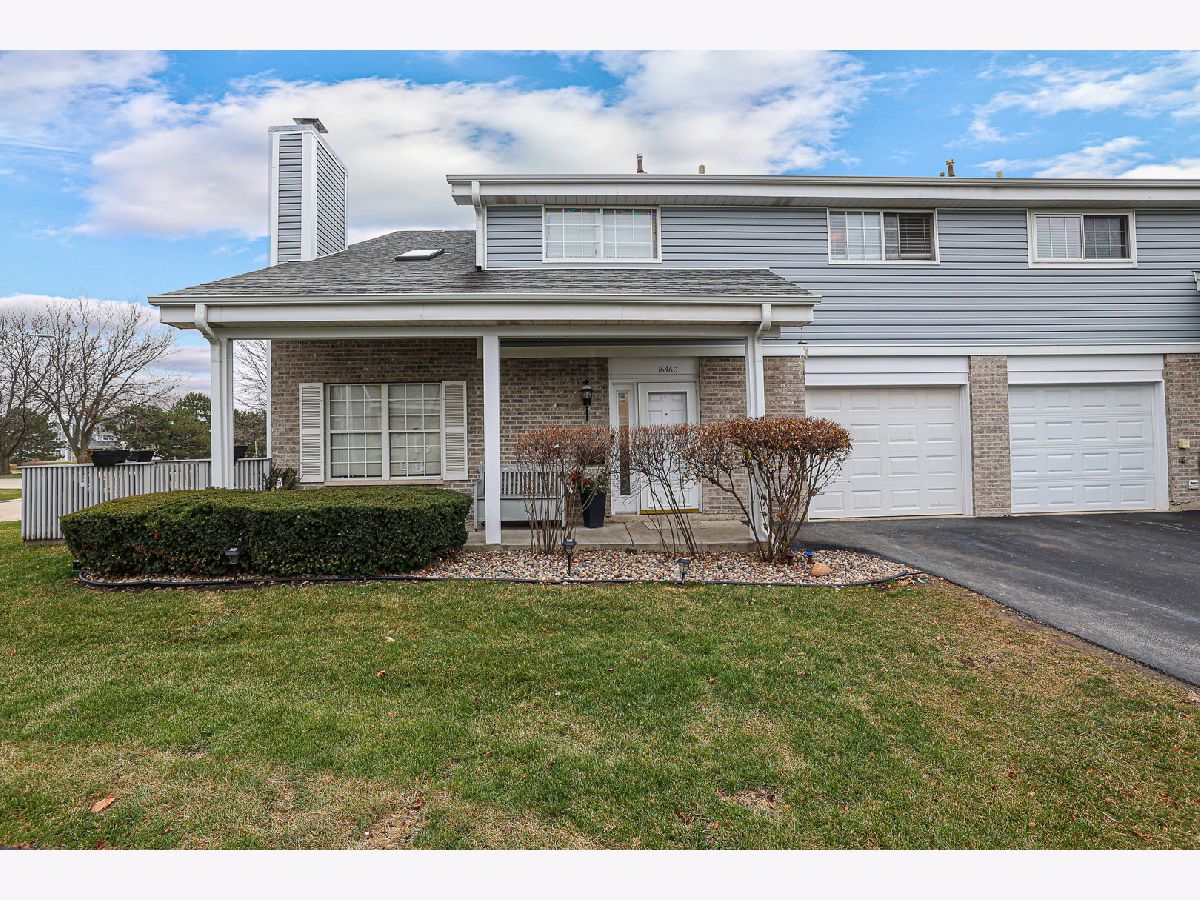 Townhomes & Condos & Homes Sold Steeple Run Tinley Park Illinois, 16460 Cobblestone