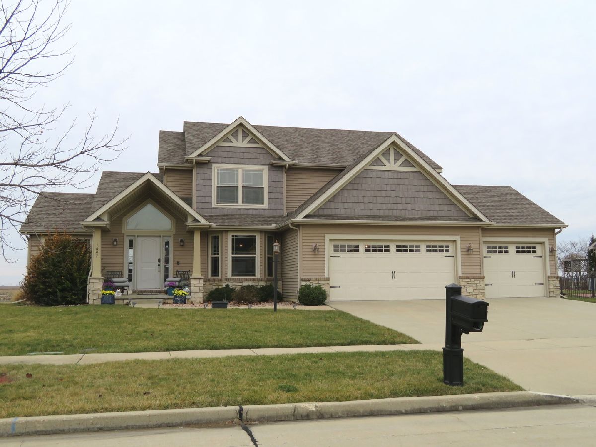 Homes Sold Chestnut Grove Champaign Illinois, 1607 Sandcherry