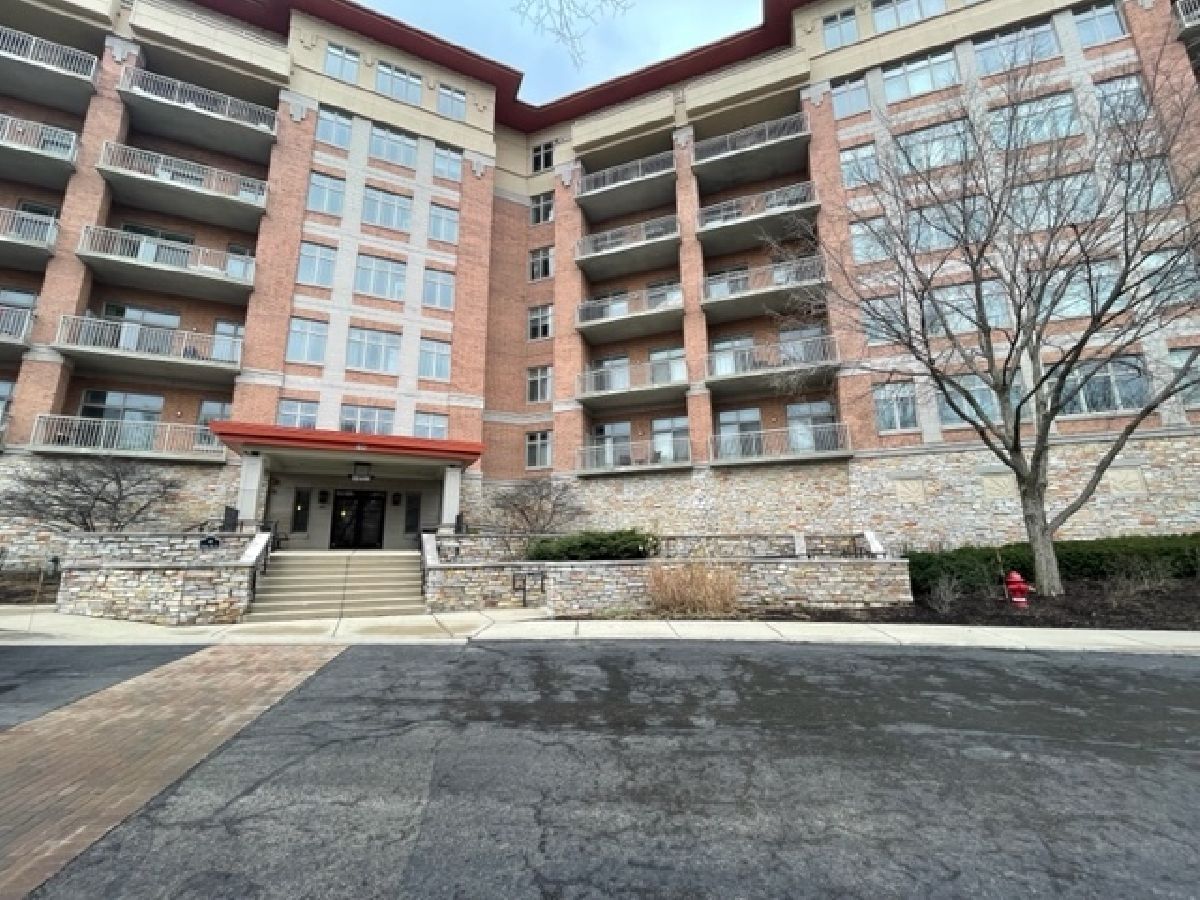 Condominiums Rented Prairie Park At Wheeling Wheeling Illinois, 40 Prairie Park