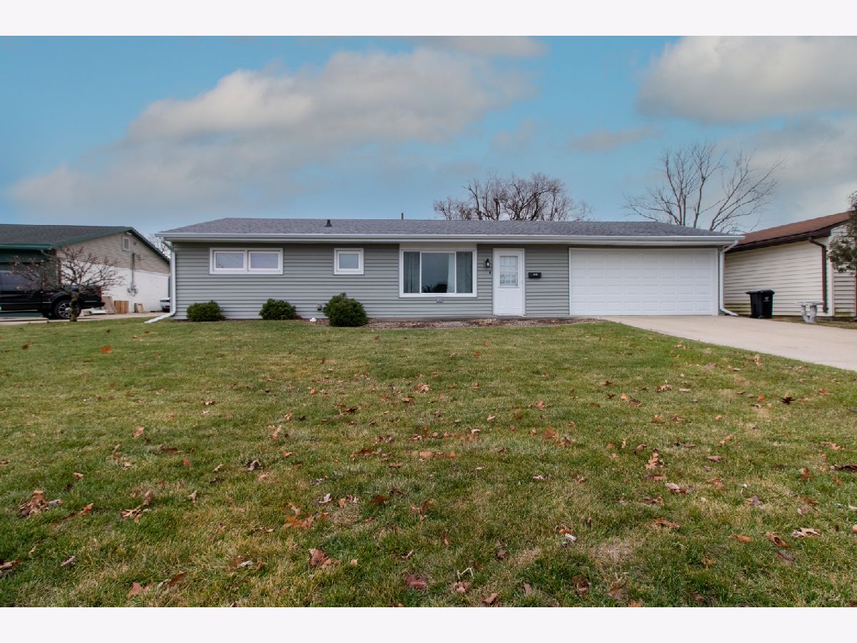 Homes Sold Sakemiller Bloomington Illinois, 1113 Beechwood