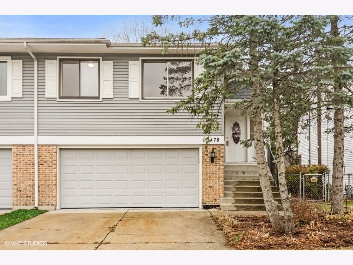 Townhomes Sold Malibu Wheeling Illinois, 1478 Chippewa