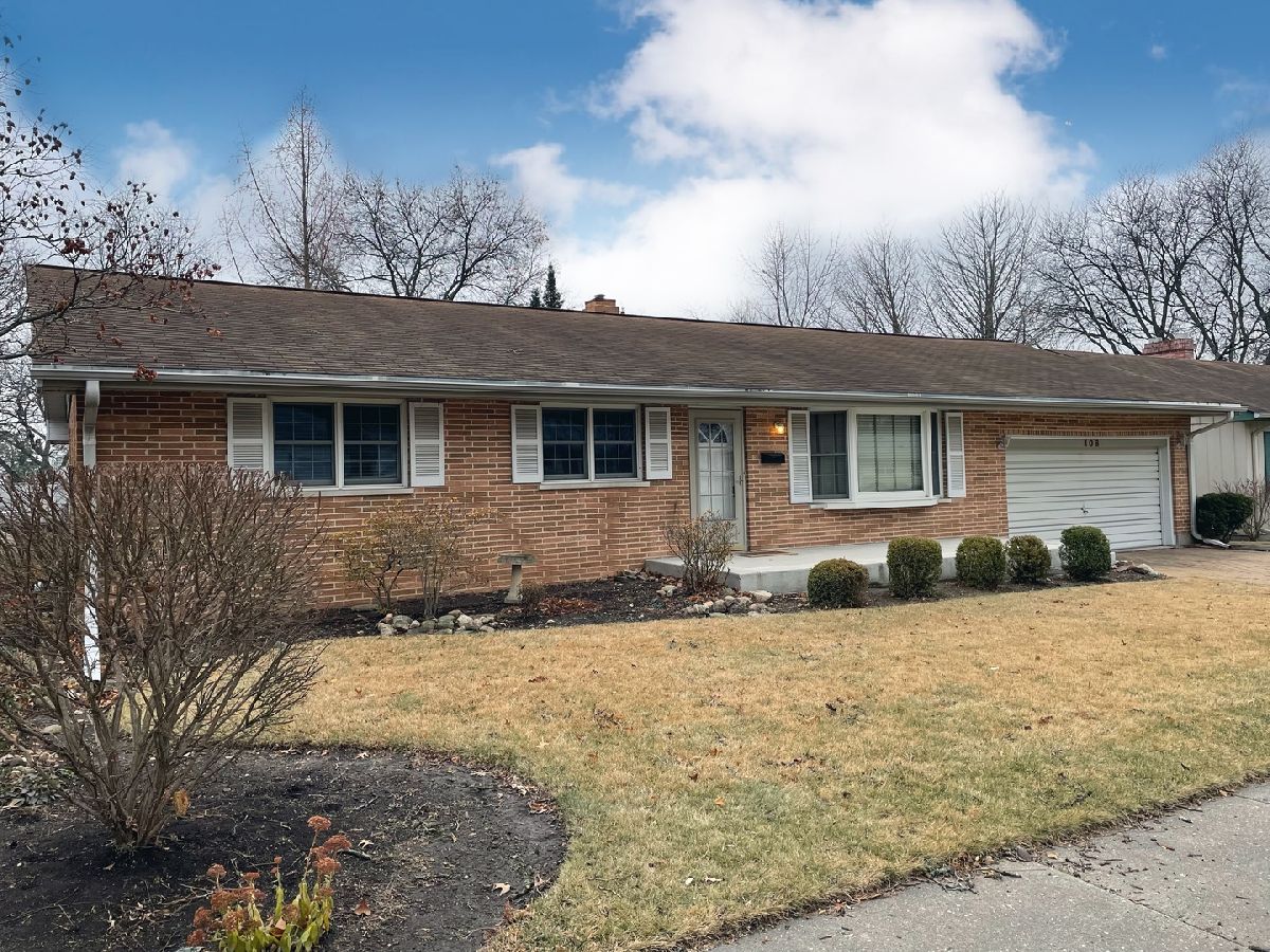 Homes Sold Hillcrest Dekalb Illinois, 108 Laurel