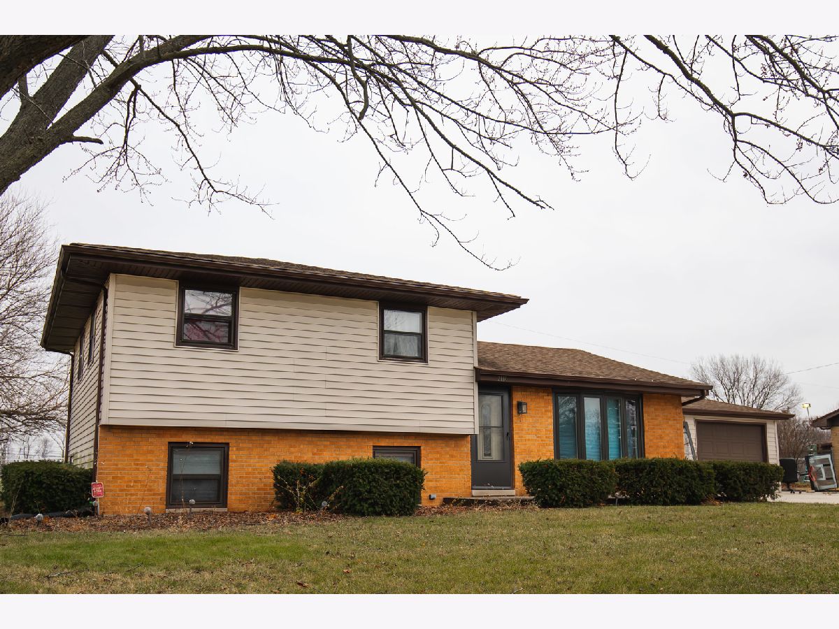 Homes Sold Greentree Joliet Illinois, 2110 Maplewood