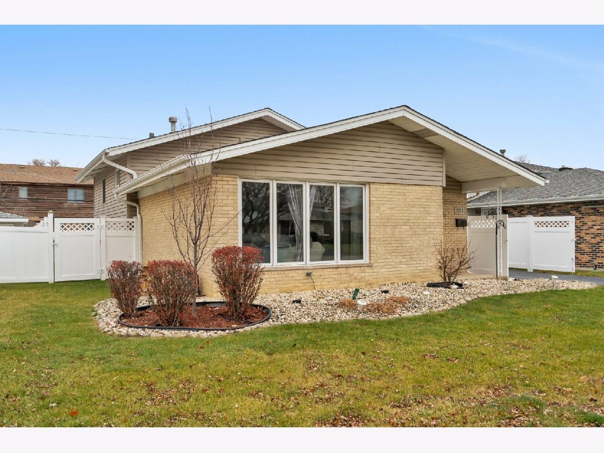 Homes Sold Crestview Gardens Crestwood Illinois, 5328 137th
