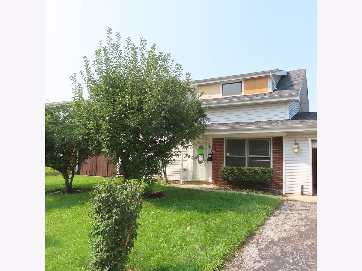 Homes Sold Hanover Terrace Hanover Park Illinois, 7054 Hemlock