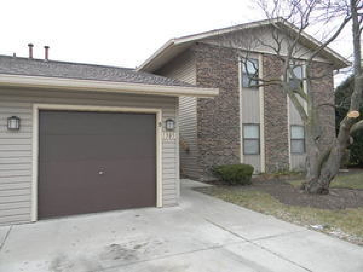 Condos & Townhomes Sold Sierra Blanca Hanover Park Illinois, 1305 Bamburg