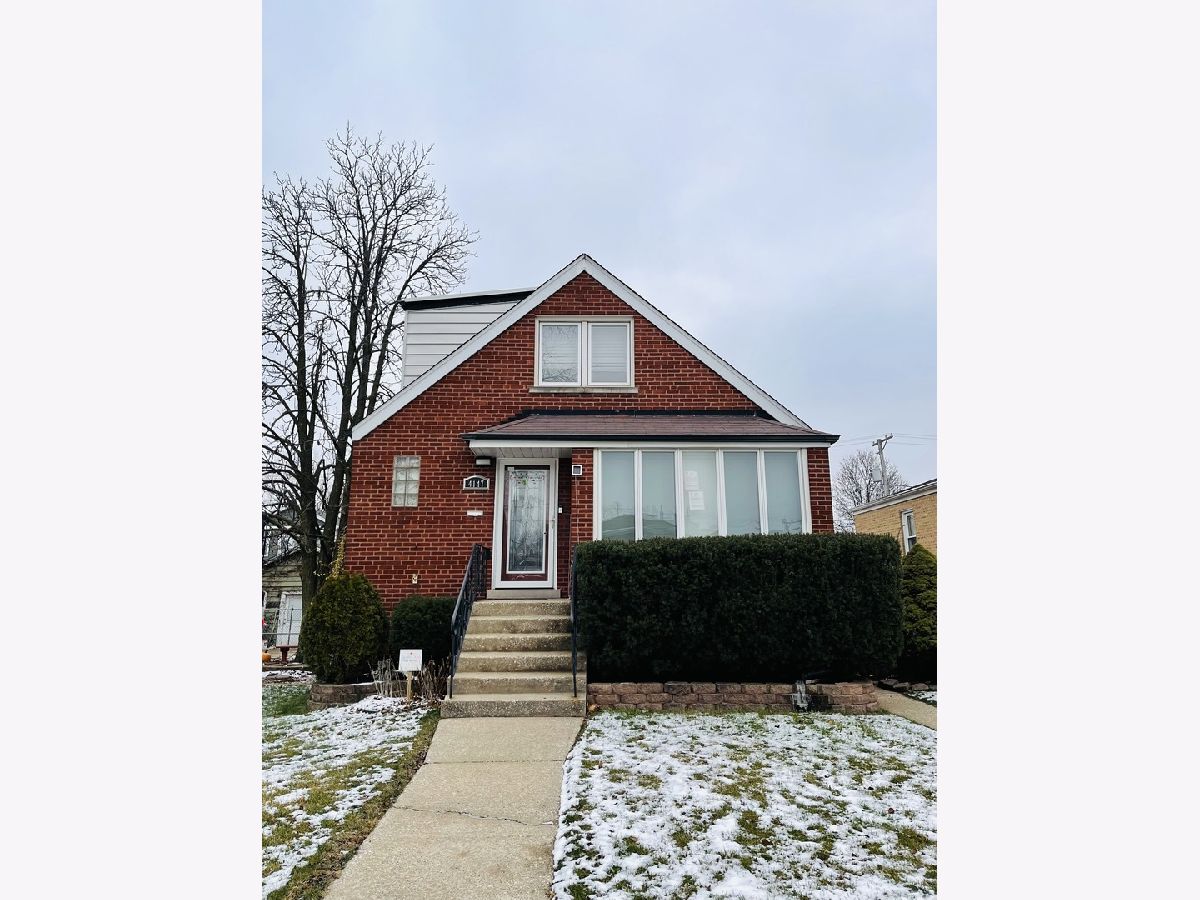 Homes & Condominiums Sold Lyons Lyons Illinois, 4147 Gage