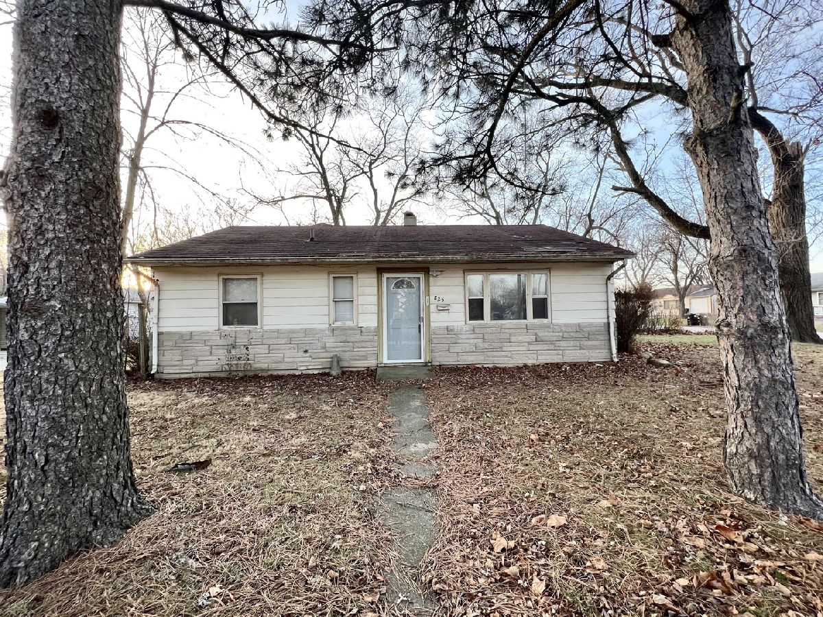 Homes Sold Bel Air Rantoul Illinois, 825 Maplewood