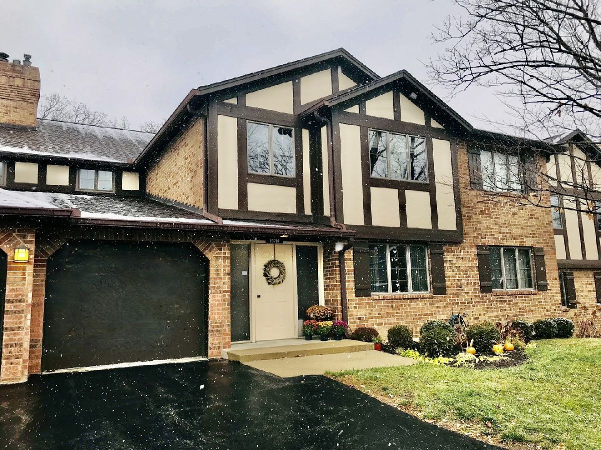 Oak Hills Palos Heights IL, Condos & Townhomes For Sale & For Rent