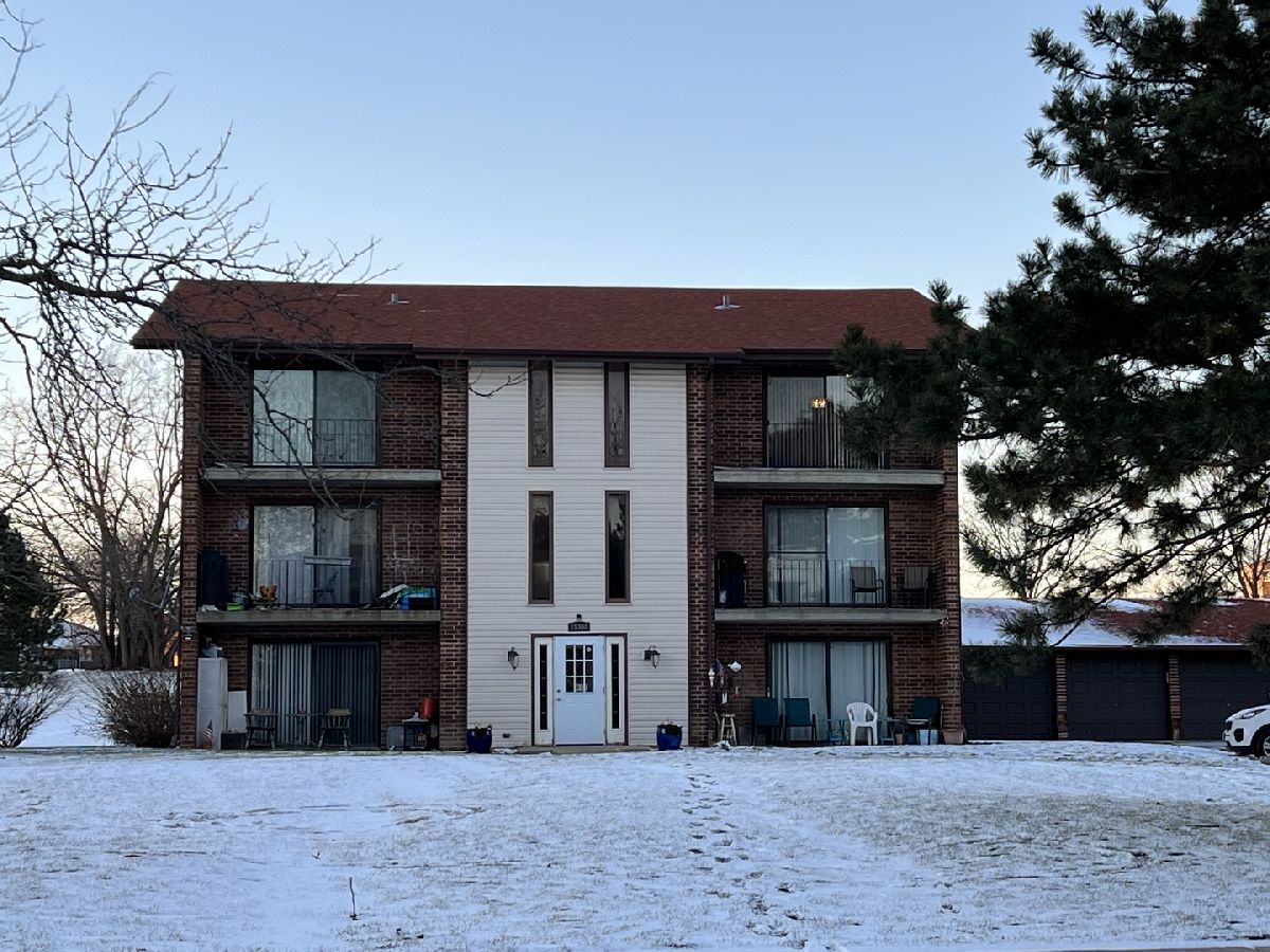 Condos & Townhomes Sold Treetop Orland Park Illinois, 15308 Treetop