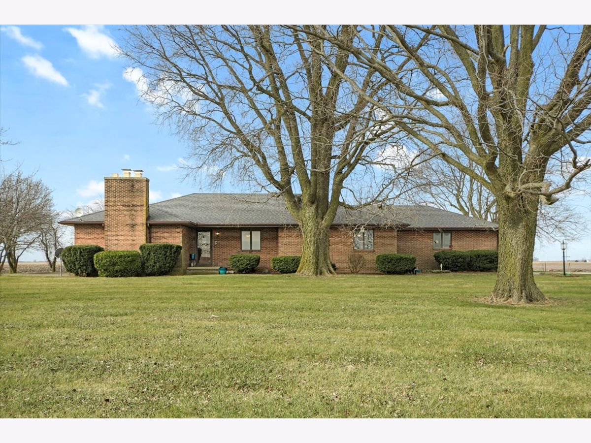  Sold Oreana Illinois, 9149 Brush College