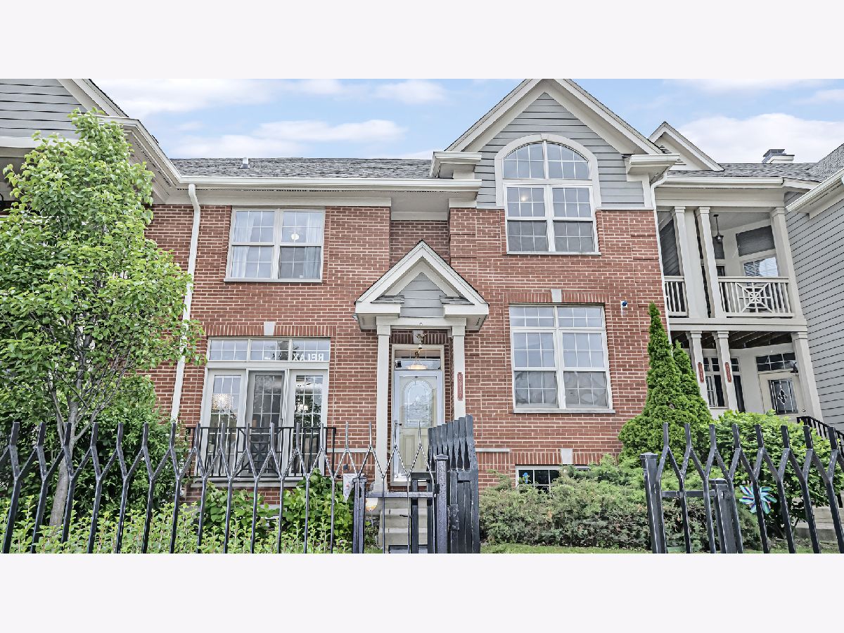 Condominiums Rented The Woodlands Morton Grove Illinois, 6317 Lincoln