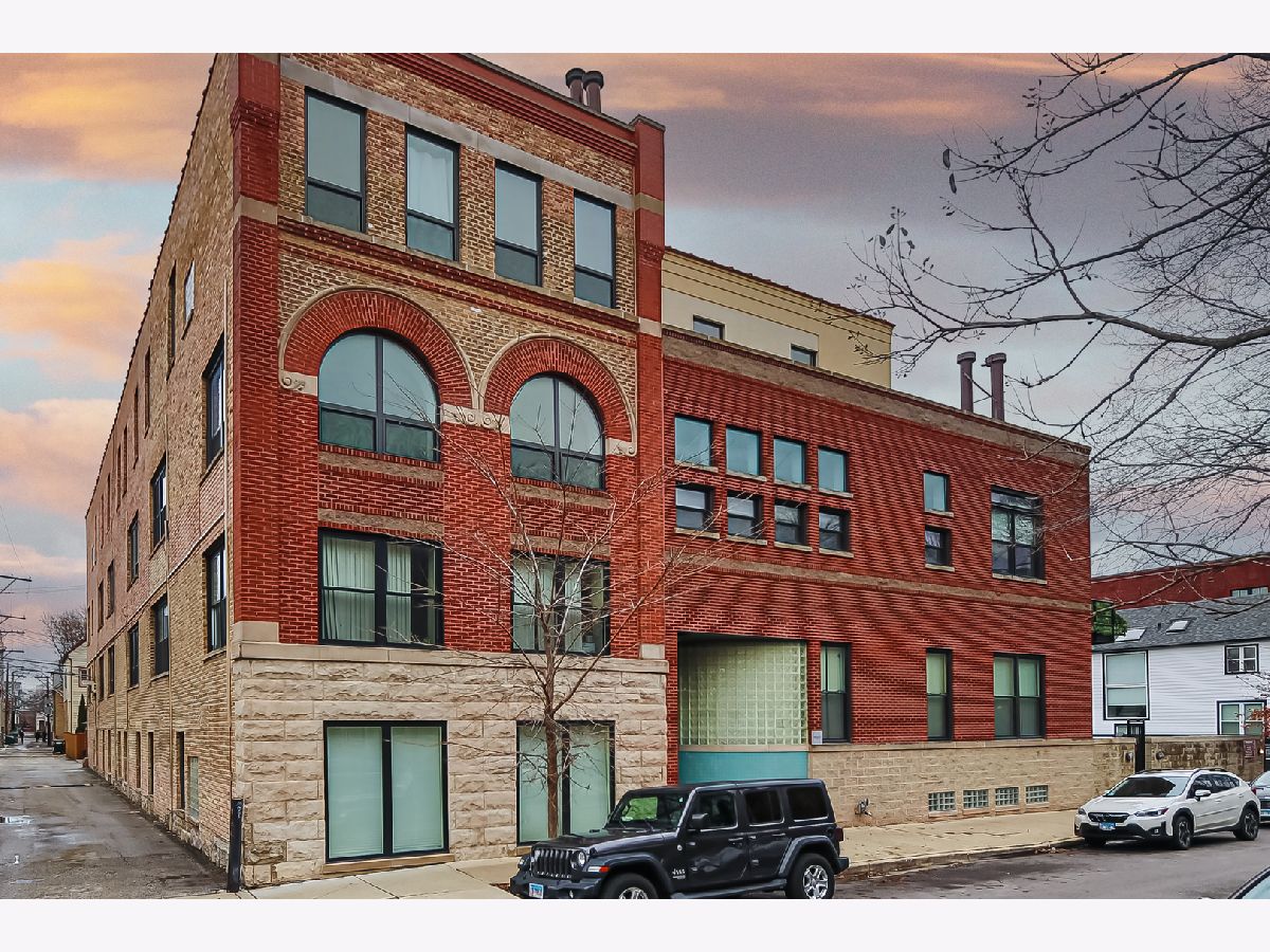 Condominiums & Homes Sold Lincoln Park 2520 Chicago Illinois, 2343 Greenview