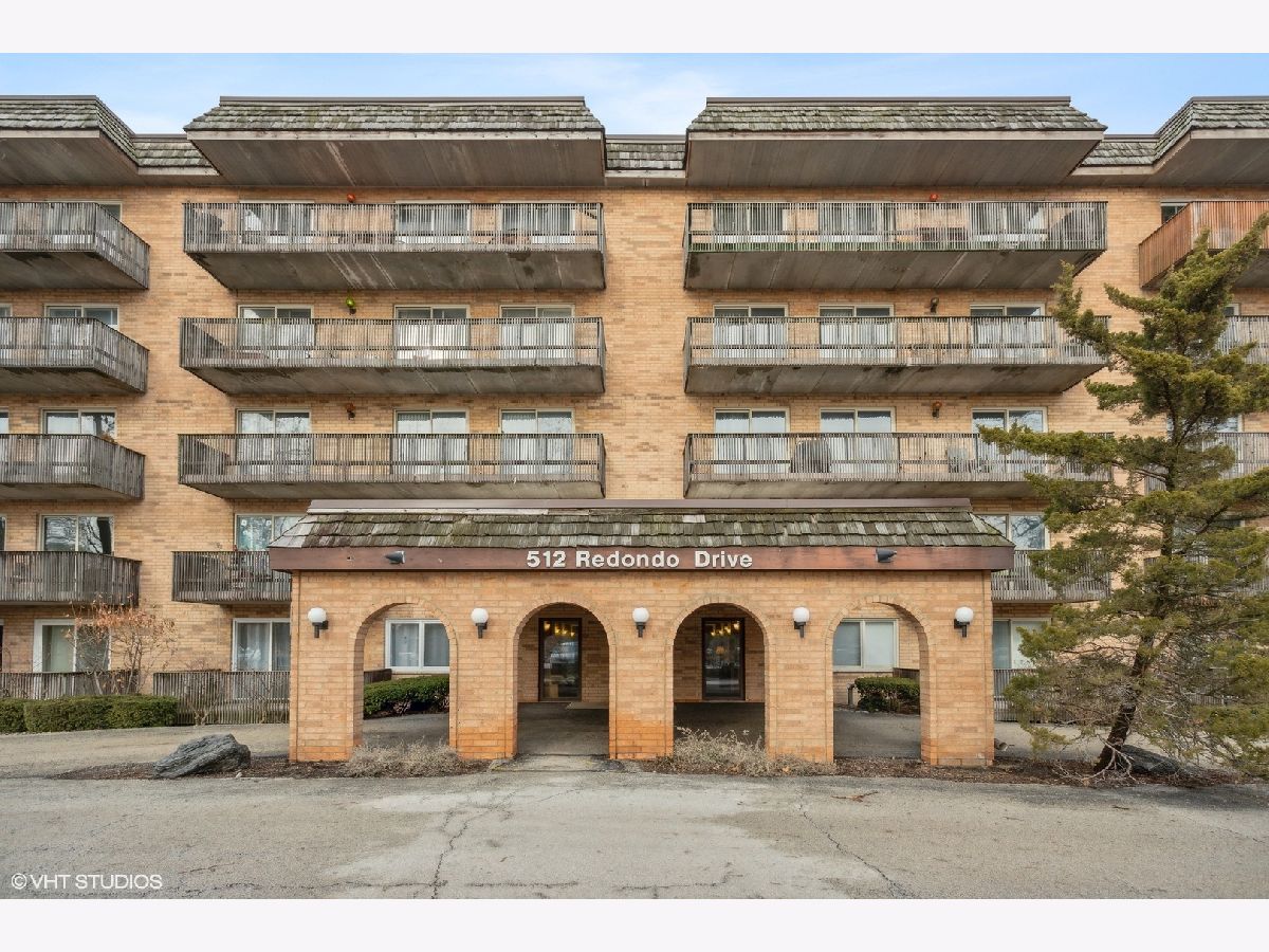 Lake In The Woods Downers Grove IL, Condominiums & Homes For Sale & For Rent Sadie Winter Dana