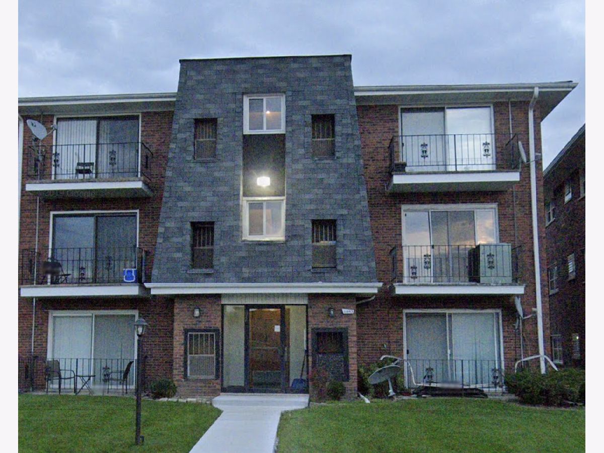 Condominiums Rented Clara Condominiums Alsip Illinois, 11943 Lawndale