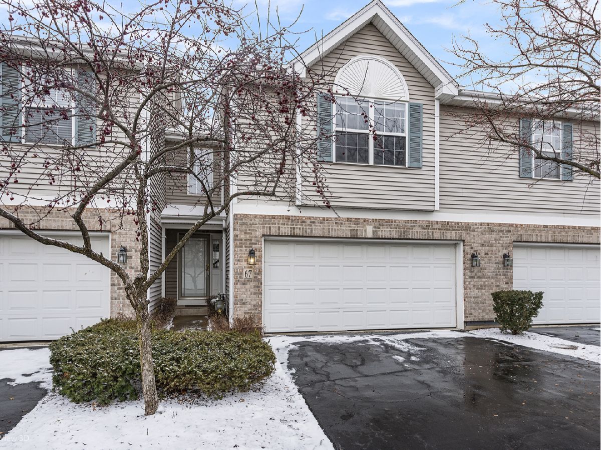 Townhomes Sold Hampton Oaks Streamwood Illinois, 67 Colonial