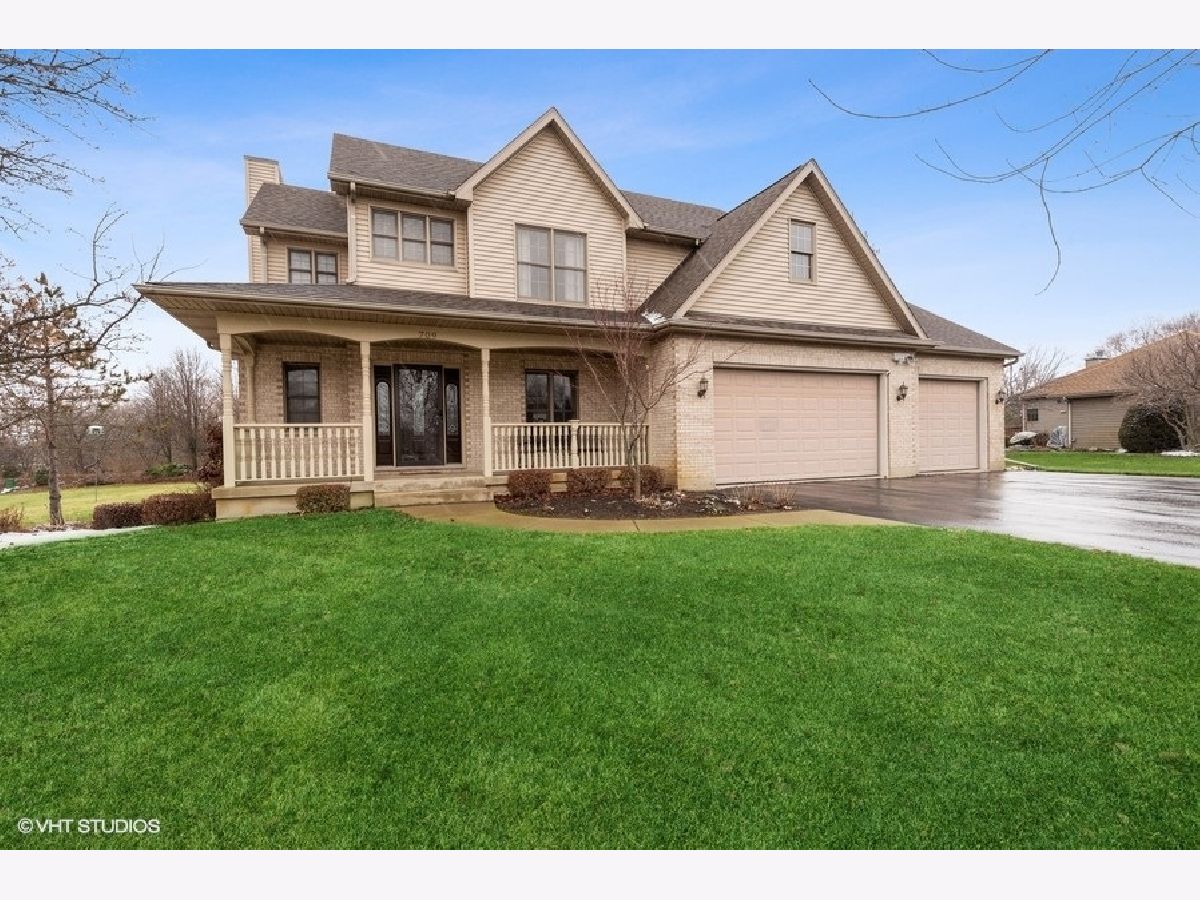Homes Sold Deerwood Estates Mchenry Illinois, 709 Silver Glen