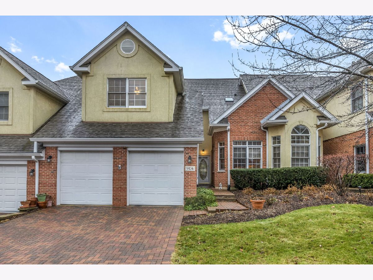 Townhomes & Homes Sold Maryknoll Glen Ellyn Illinois, 906 Chancel