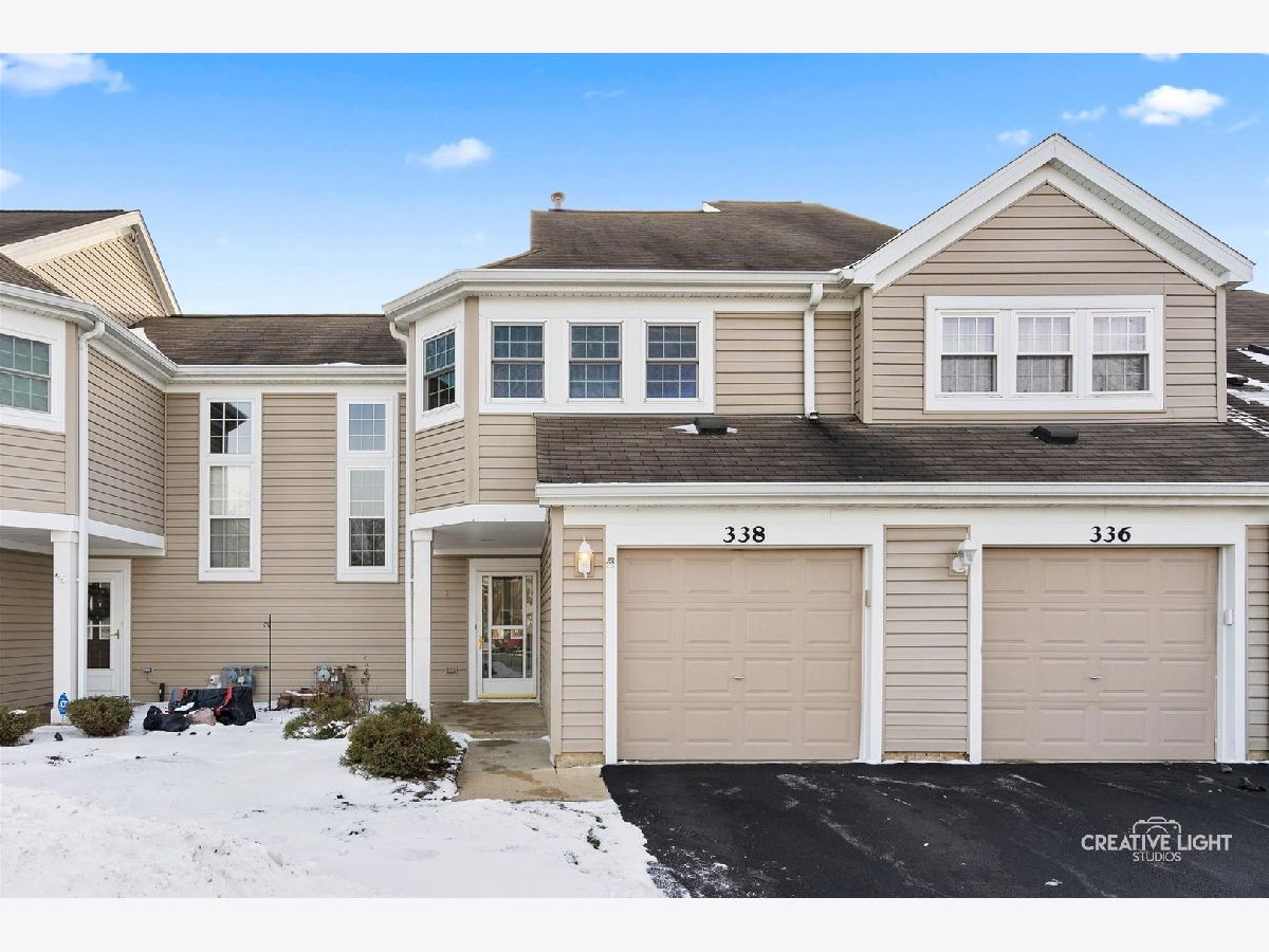 Townhomes & Condos Sold Steeplechase Carol Stream Illinois, 338 Wexford