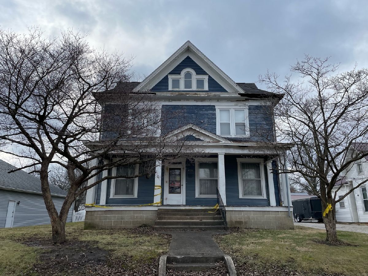  Sold Paris Illinois, 426 Madison