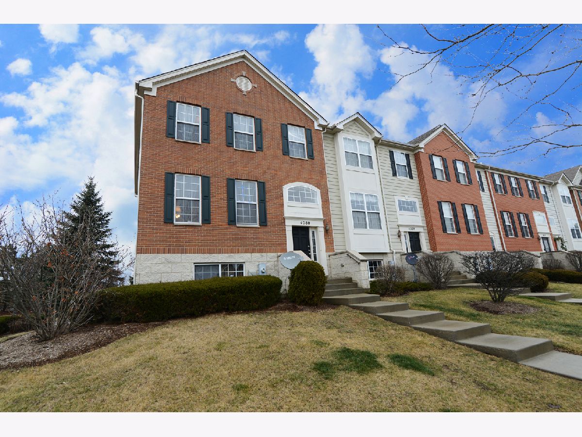 Homes & Townhomes Sold Cedar Grove Elgin Illinois, 4080 Pompton