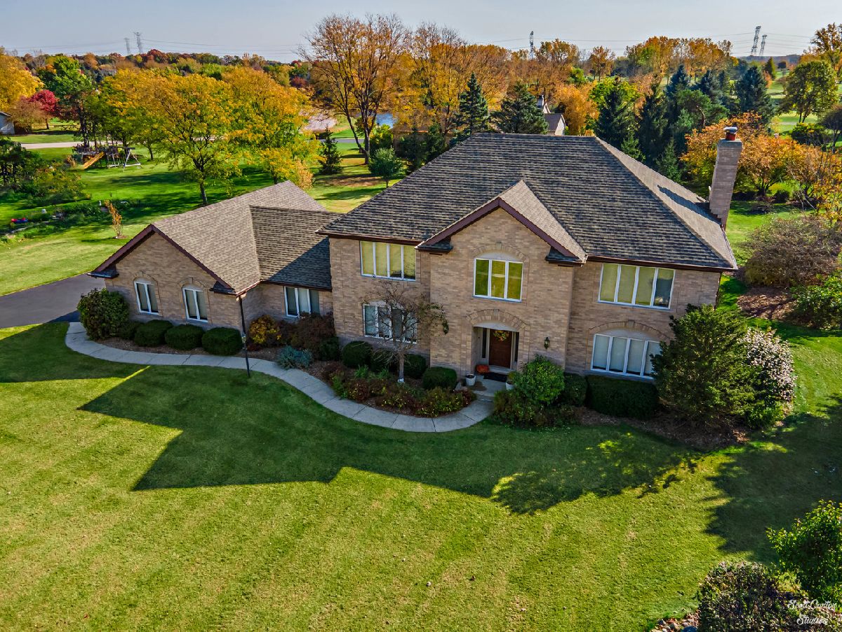 Homes Sold Crystal Woods Crystal Lake Illinois, 2515 Crystal