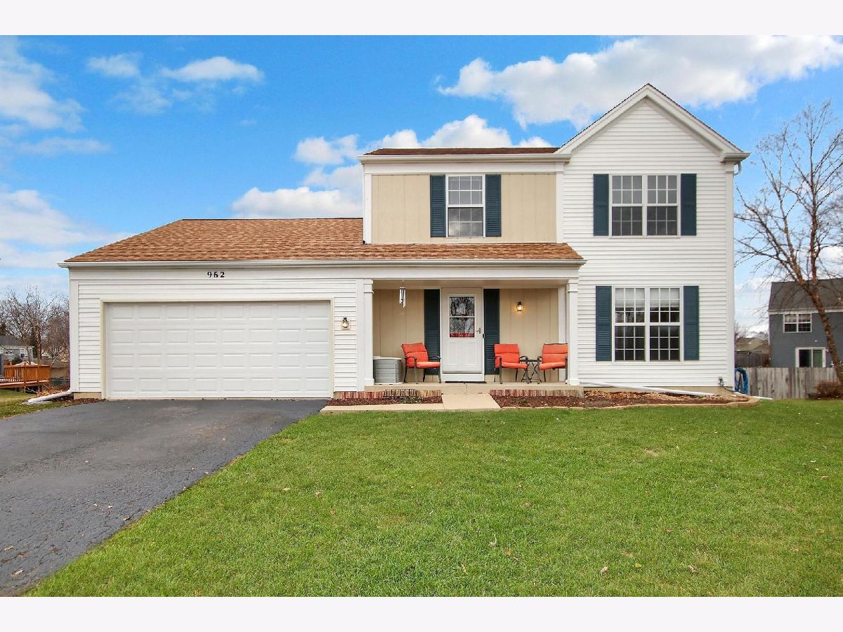 Homes Sold Glens Of College Green Elgin Illinois, 962 Annadale