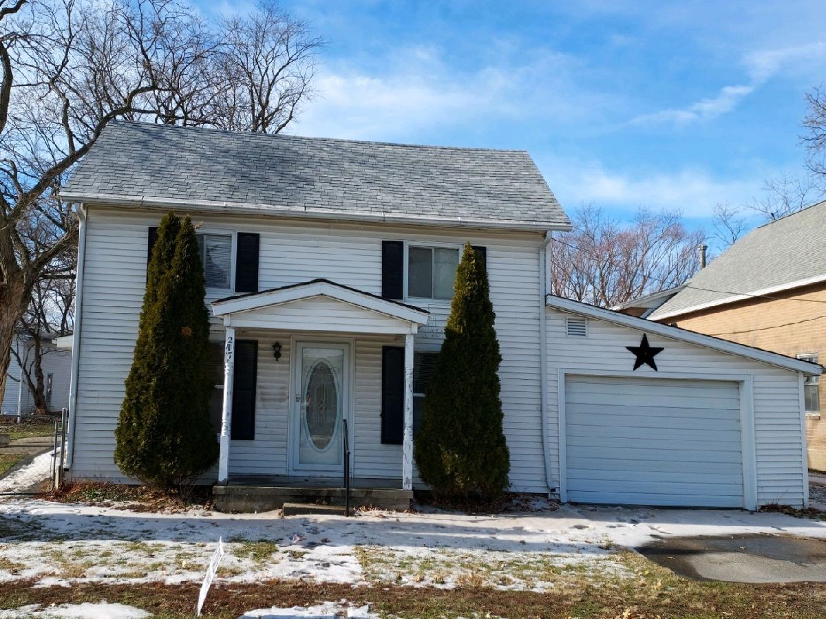  Sold Arcola Illinois, 217 Walnut